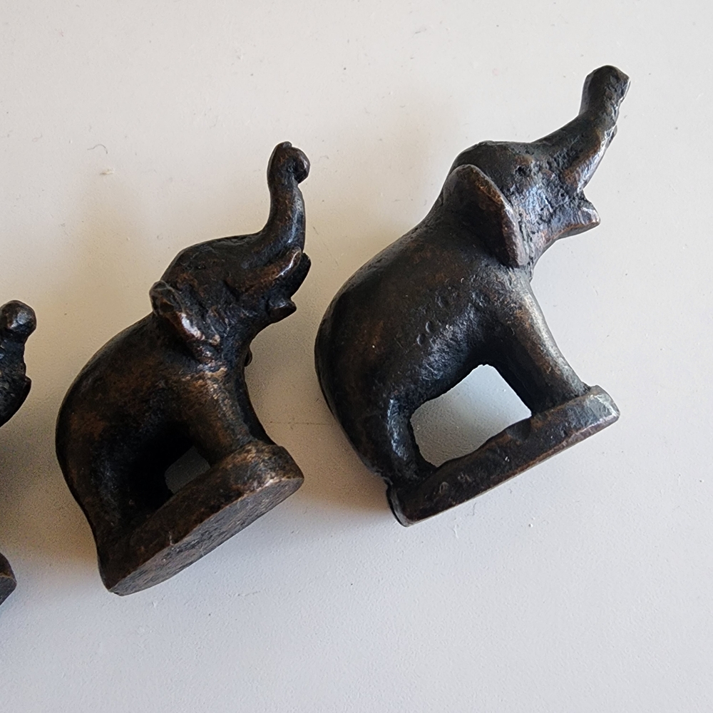Antique Set of 5 Graduated Bronze Elephant Op1um Scale Weights Myanmar (Burma)